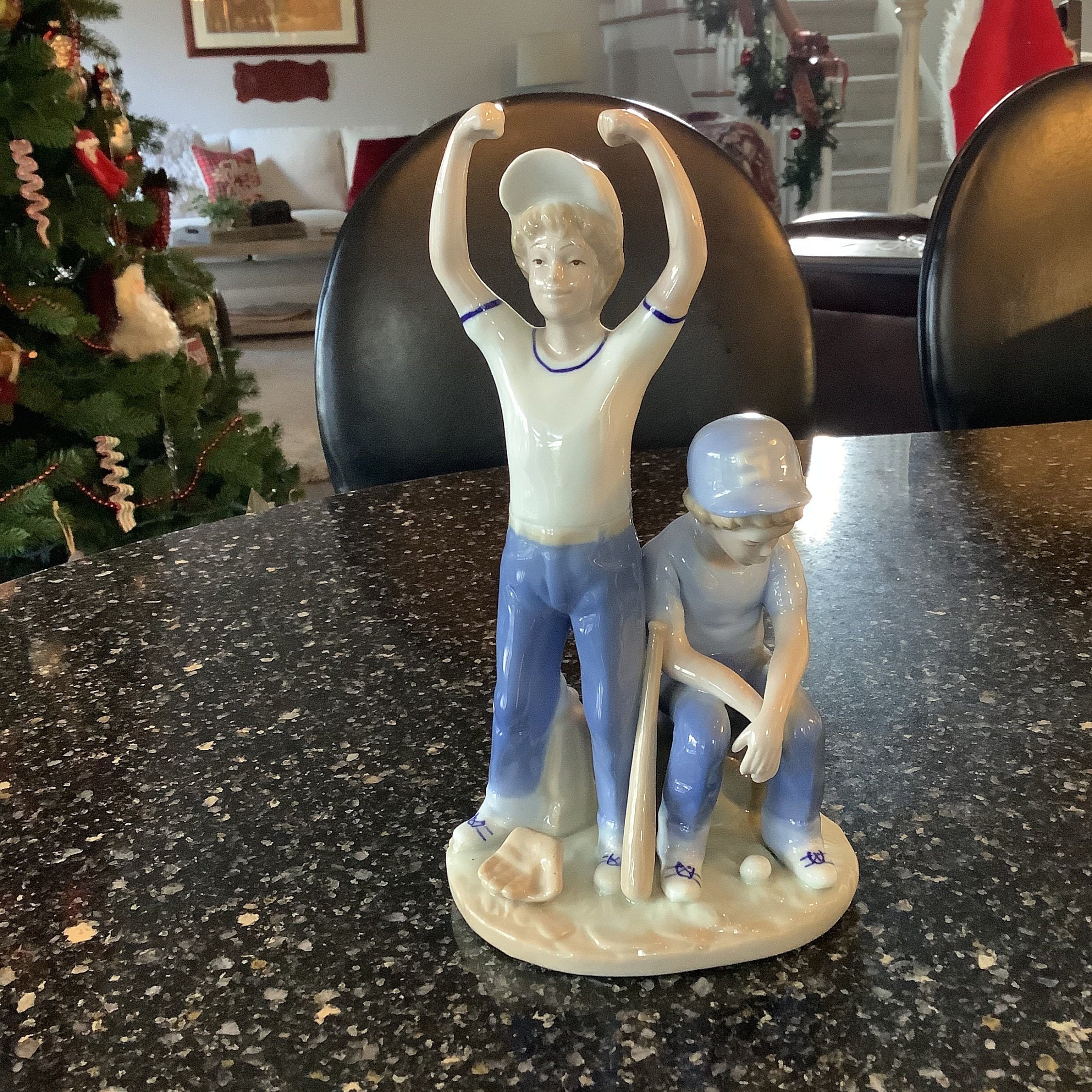 Vintage Paul Sebastian 1989 “HOME RUN” Figurine, 9 “ Figurine by