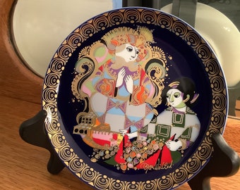 Vintage Rosenthal, Aladin Und Die WUNDERLAMPE Plate, #VIII, By Bjorn Wiinblad, 6 3/8” Round, Gold Trimmed Plate, Collector’s Plate