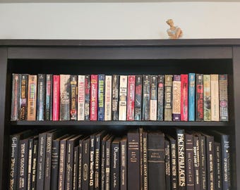 Vintage Paperback Books, Lot of 28 Assorted Genre Paperback Books, Bundle of 28 Paperback Books, Mystery, Suspense, Thriller, Old Paperbacks
