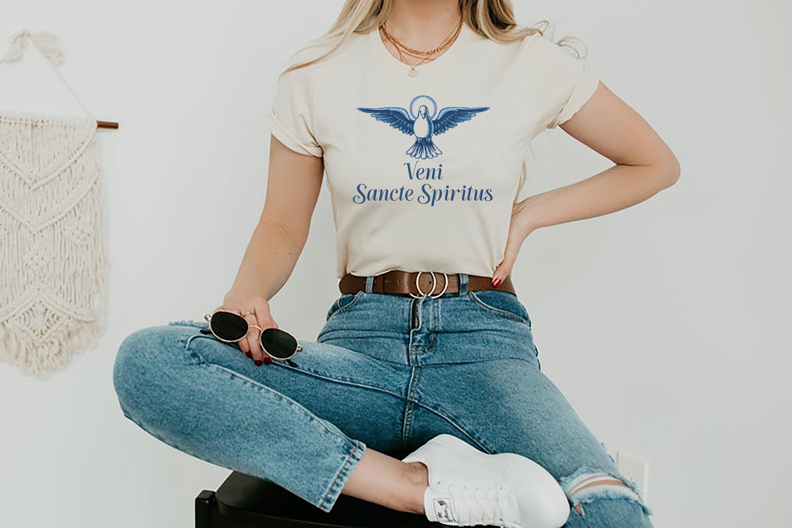 【SATIIIZ】Pocan Heart Spray Short-Sleeved T-Shirt Veni Sancte Spiritus Short Sleeve Unisex T-shirt, Come Holy