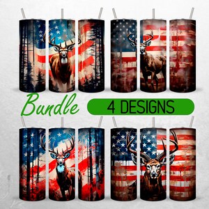 Pode incluir: Conjunto de quatro designs de sublimação com um veado com chifres em pé na frente de uma bandeira americana com um fundo de madeira desgastado. Os designs são perfeitos para criar canecas personalizadas, xícaras ou outros itens personalizados.