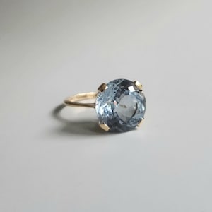 9ct Yellow Gold Round Aquamarine Cocktail Ring