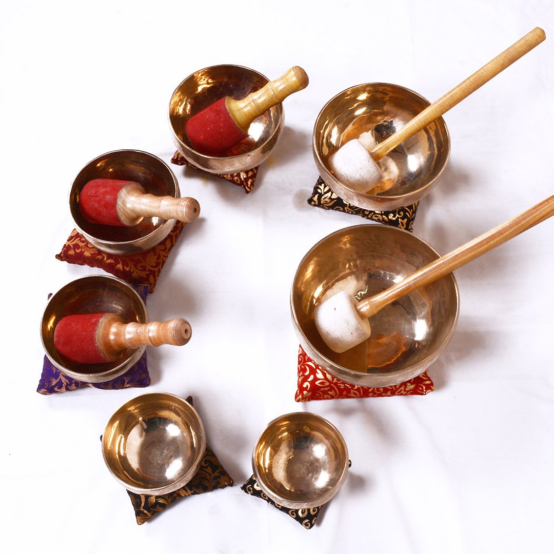 Chakra Healing Singing Bowl Set: Handmade Tibetan Sound Bath ...