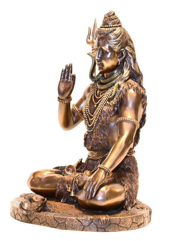 シヴァ神　銅像　インテリア Amazon.co.jp: 踊る像 - レトロなシヴァ神の像の置物 庭 リビング