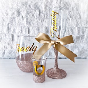 Bridal Shower decoration, Bride squad cups, Bridesmaid glasses set personalized, glitter shot glass, Stemless Wine Glass, Glitter Wine Glass