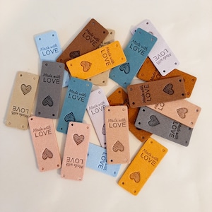 Etiquetas hechas con amor de piel sintética/gamuza para coser, tejer a ganchillo y hacer a mano.