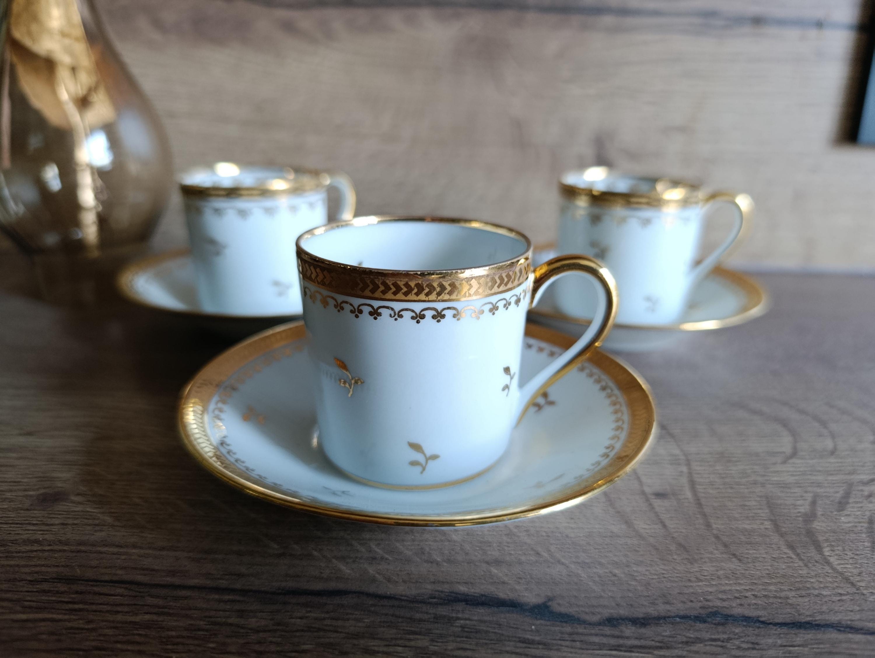 Commandez votre Lot de 6 tasses à café avec 6 sous-tasse chez SAY HOME à Annemasse