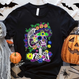 La Catrina & Iguana - Huichol Embroidery Style Effect - Unisex T-Shirt