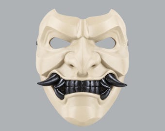 Kabuto Samurai Mask With Fangs - Ivory / Black
