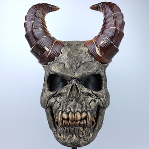 Demon Skull Mask With Horn