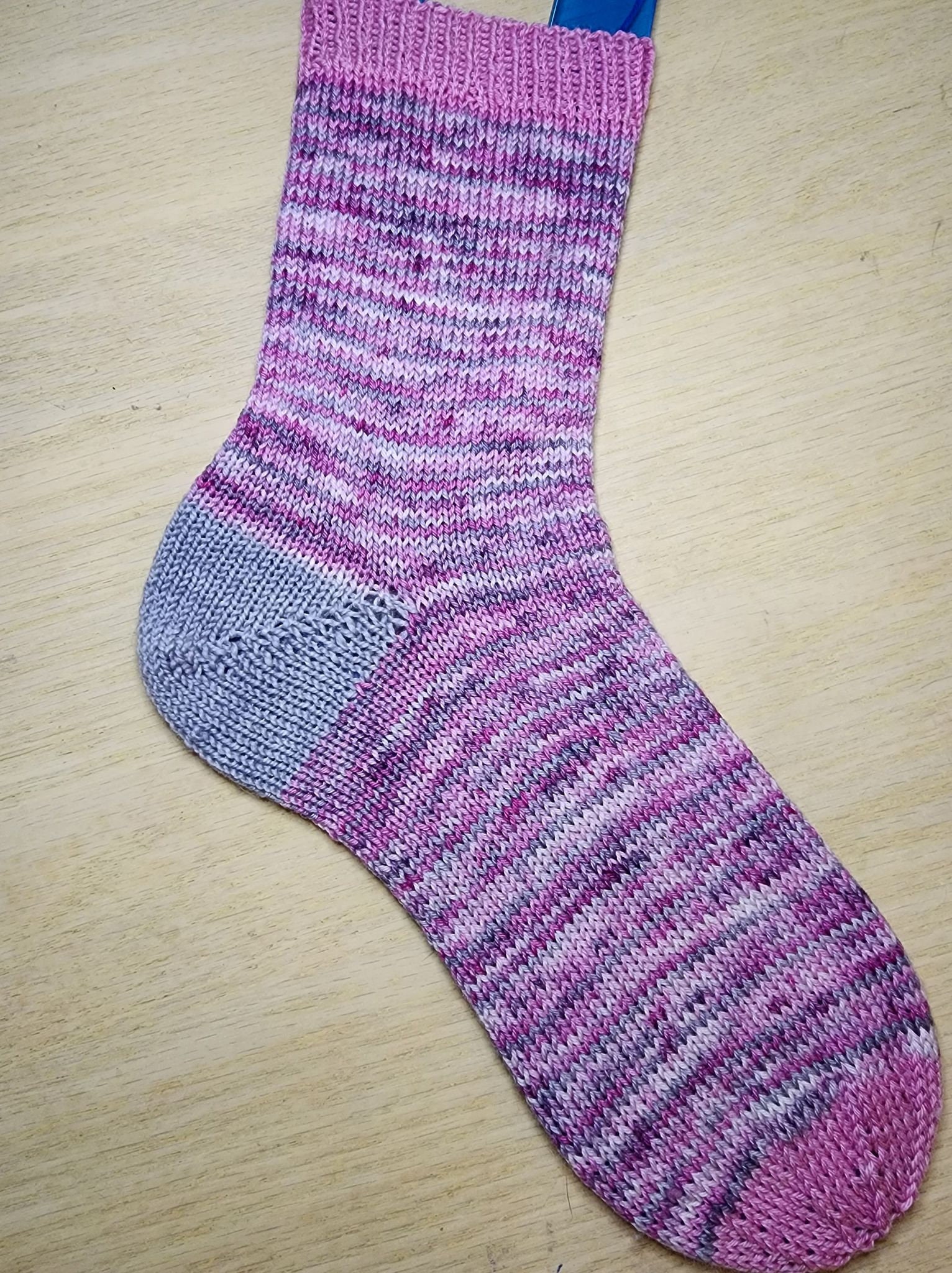 Aufee Sock Knitting Loom, Adjustable Sock Loom Kit Knitting Loom Board for Handmade Socks Scarf Hat Knitting Loom for Beginners