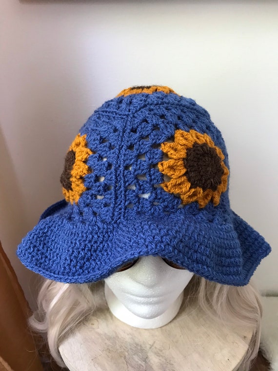 Fun Indie Aesthetic Sunflower Crochet 