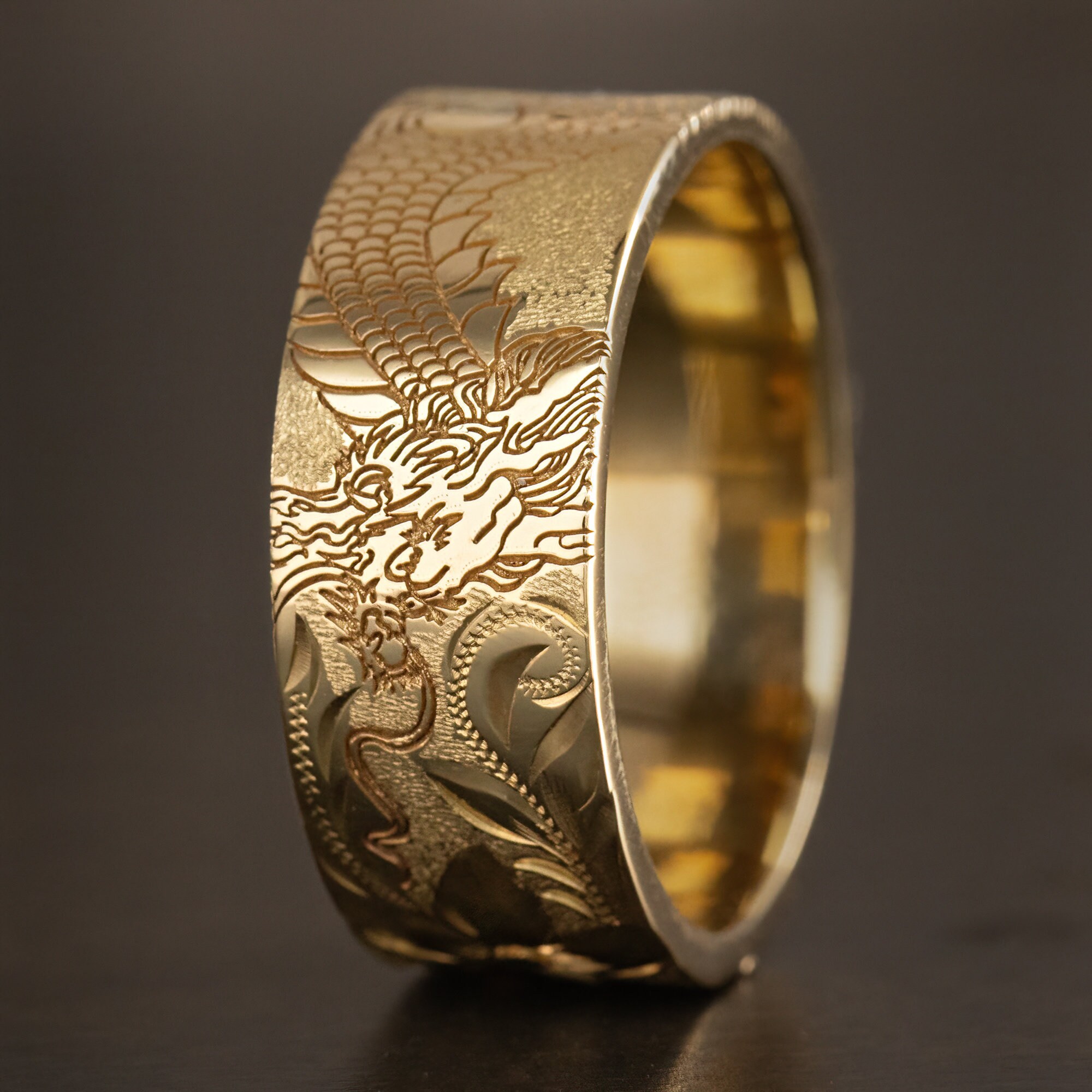 10K Gold Rising Dragon Ring [8mm] 
