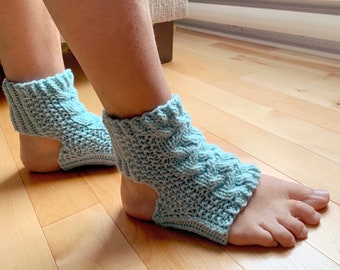 KNITTING PATTERN: Yoga Sock / Dance Sock / Toeless Sock Knitting Pattern - SWK Adult Yoga Sock