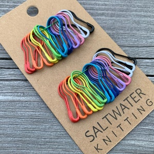 RAINBOW Bulb Pin Stitch Markers / Progress Keepers for Knitting / Crochet - Set of 40 Colourful Bulb Pins