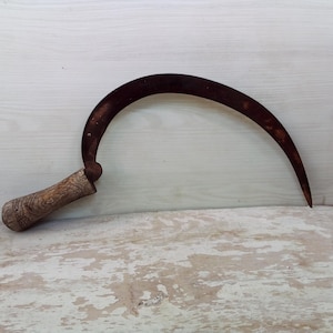 Vintage hand sickle , Hand sickle , Old sickle  ,Antique harvest tool , Grass tool , Metal sickle, Harvest , sickle , Antique sickle
