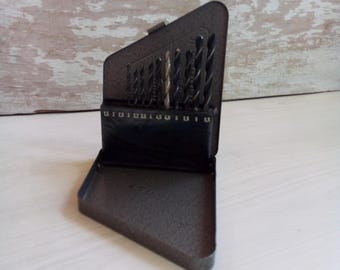 Vintage BERAM HSS Drill Bit Set Made in Germany – Spiralbohrer Metal Case – Collectible Tools