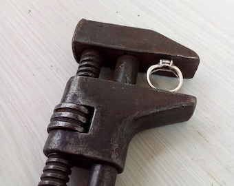 Vintage Bench Vise | Antique Small Vise Tool | Industrial Tool | Decor