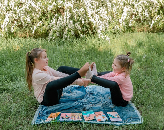 Partner Yoga Cards: Kids Yoga & Mindfulness - Birthday Gift For Children