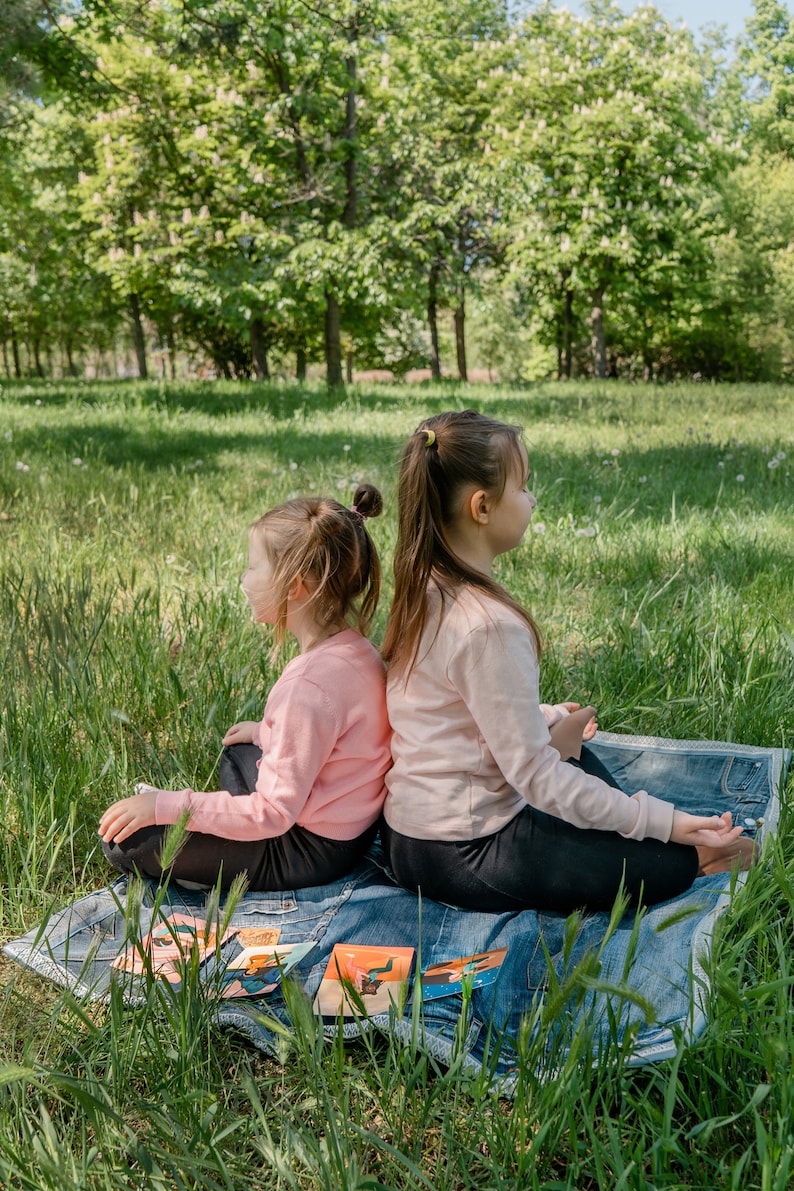 Partner Yoga Karten Kinder Yoga Ruhige Ecke Kinder Affirmationen Yoga Karten Kinder Geburtstagsgeschenk für Kinder IMYOGI Achtsamkeit Bild 3