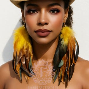 Pendientes bohemios de plumas amarillas (10-15 cm) • Largos y llamativos • Joyas para festivales y carnavales • Ligeros y hechos a mano