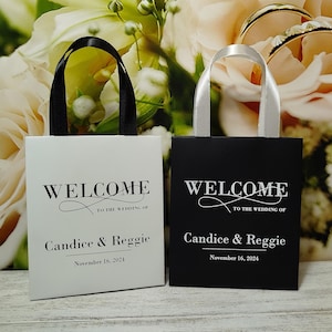 25 Wedding Welcome Bags Wedding Thank You Bags Welcome Gift Bags Custom Welcome Bags Welcome Bags For Hotel Guests Wedding Bags Favors