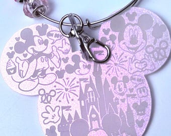 Disney Inspired Pink Beaded Bag Charm– Handmade Charm Keychain with Mickey & Minnie Charms, Glass Beads, Cute Disney Accessories