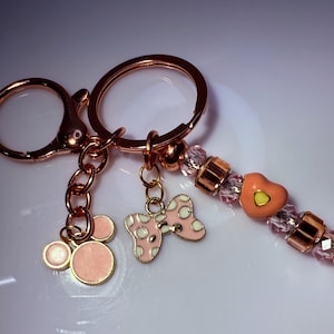Rose Gold Pink Mickey & Minnie Beaded Keychain – Pastel Disney-Inspired Charm with Crystal Beads, Minnie Bow Heart Beads