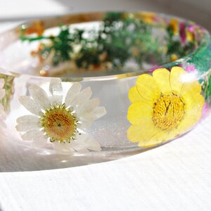 Daisy Resin Bangle Pressed Flower Art , Baby Breaths, mothers day gift image 4