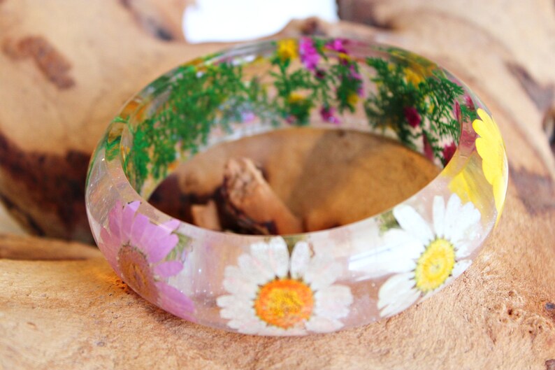 Daisy Resin Bangle Pressed Flower Art , Baby Breaths, mothers day gift image 1