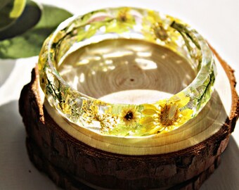 Bracelet marguerite jaune - Art floral pressé, cadeau fête des mères, cadeau fête des mères