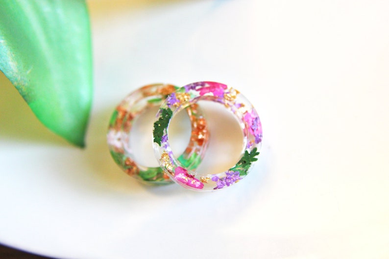 Spring ring / resin ring / Four seasons / Pressed flower art / botanical jewelry / christmas gift image 4