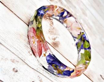 Flower Resin Bangle - Pressed Flower Art - Resin Jewelry, mothers day gift, gift for mom