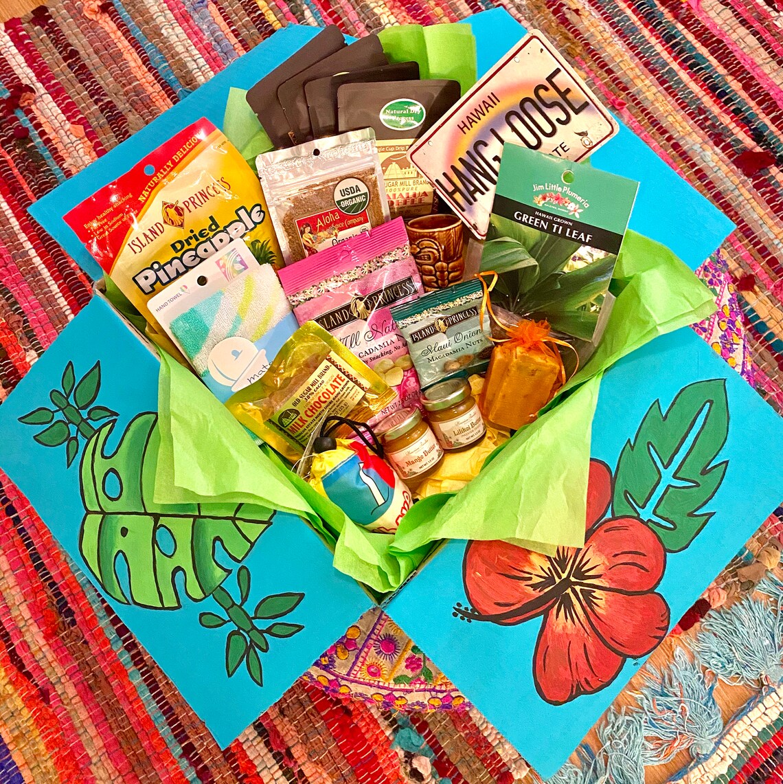 Hawaii Favorites Gift Box | Etsy