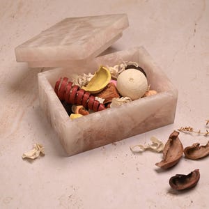 Rozenkwarts sieradendoos, wit, wordt geleverd in geschenkdoos, tarotkristallen, zeldzame vondst, vintage woondecoratie