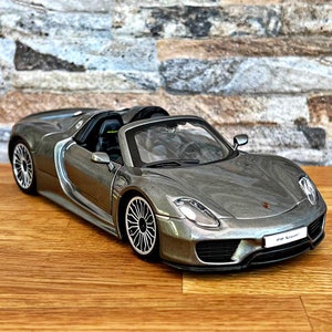 Porsche 918 Spyder | Model Car | 1/24 Diecast car | Car Model | 1:24 Scale model car | Collection item | Die cast model  | Porsche Diecast