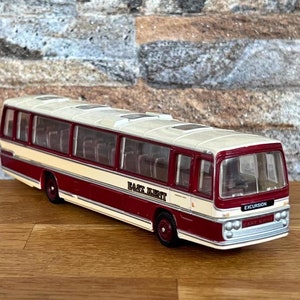 Plaxton Panorama Elite, Vintage diecast bus, 1:76 scale model bus, Collection item, Classic Bus, die cast bus ,Exclusive First Edition