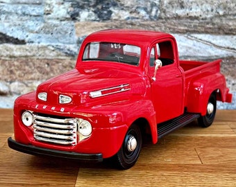 1953年式フォードピックアップダイキャストモデルカー1:18スケール