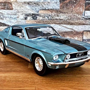 Ford Mustang GT 1968, Model Car, Diecast Car, 1/18 Scale Model Car ...