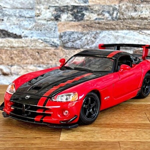 Dodge Viper SRT 10 ACR / Modello auto / Auto pressofusa / Modello auto scala 1/24 / Articolo da collezione / Auto pressofusa / Dodge Viper / Modello auto pressofusa