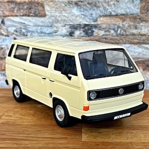 Volkswagen Type 2 (T3) , VW bus, Model car, Diecast car, 1/24 scale model car, Diecast model bus, car model metal, Volkswagen diecast bus