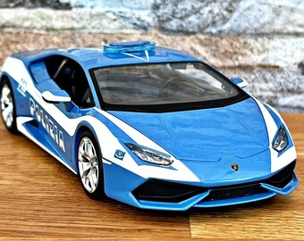 Kit de Montar Carro Lamborghini Aventador Roadster - Verde - 1:24