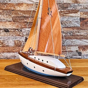 Handmade Wooden Ship, Model Sailing Boat, Sailboat model, Wooden Boat, Model Yatch, Model Ship, Drift Wood Sailboat