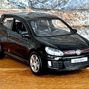Volkswagen Golf GTi | Model car | Diecast car | 1/34 scale model car | die cast car | VW Golf GTi | VW diecast car | Car Model