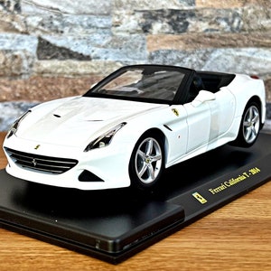 Ferrari California T 2014 | Model Car | Diecast Car | 1/24 Scale