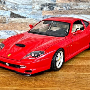 Ferrari 550 Maranello 1996 | Vintage Modellauto | Maßstab 1:18 Modellauto | 1/18 Metallauto | Sammelobjekt | Ferrari Diecast | um 1990