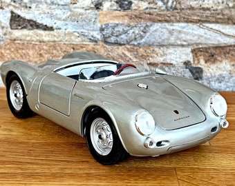 GATE ポルシェ911carrera 1/18スケールモデル シルバー 2月予約