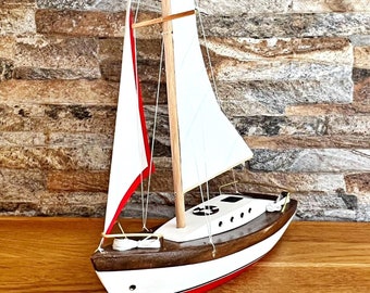 Barco de madera hecho a mano, modelo de velero, modelo de barco, barco de madera, modelo de yate, modelo de barco, velero de madera a la deriva, modelo de barco