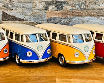 Dub City Jada Toys - 1962 Volkswagen Bus - 1:32 Scale - Etsy UK