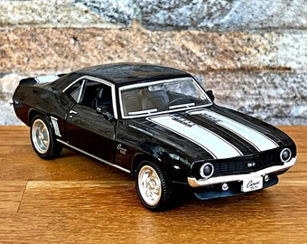 Chevrolet Camaro SS 1969, Vintage model car, 1/34 diecast car, Collection item, 1/34 scale model car, Chevrolet Camaro SS, 1960s, Camaro SS